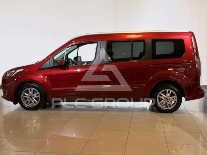 2020 Ford Tourneo