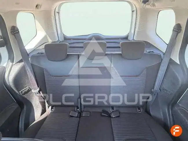 2020 Ford Tourneo
