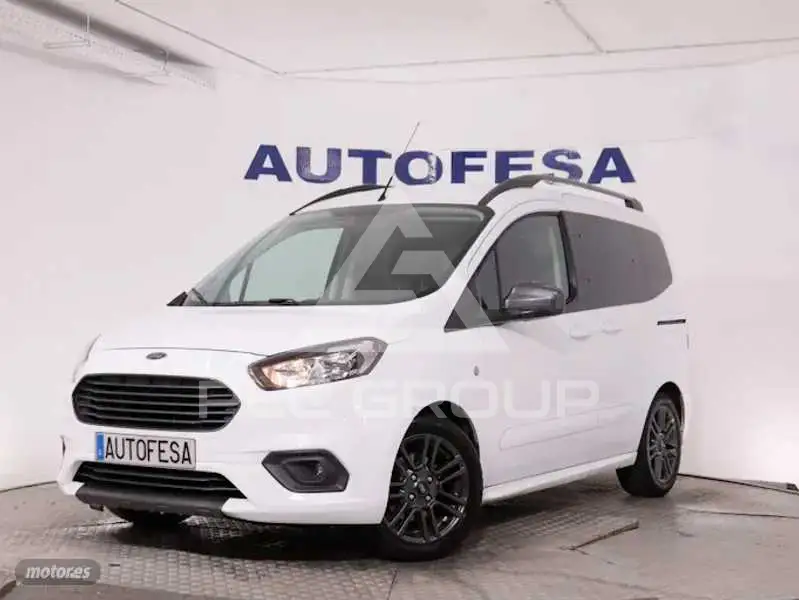 2020 Ford Tourneo