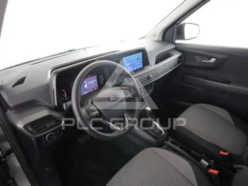 2020 Ford Tourneo