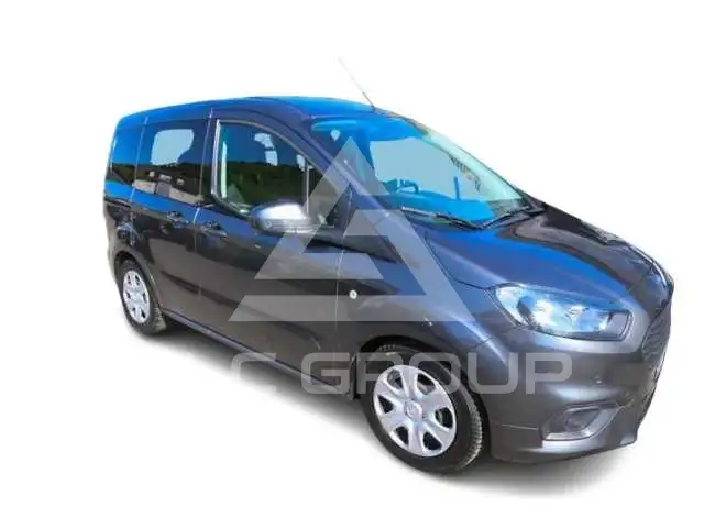 2020 Ford Tourneo