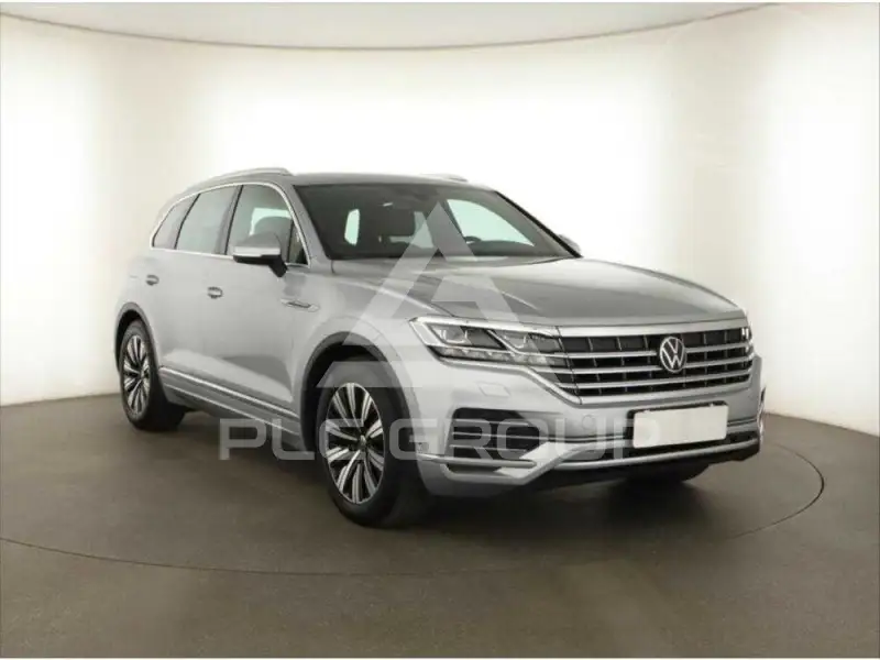 2020 Volkswagen Touareg