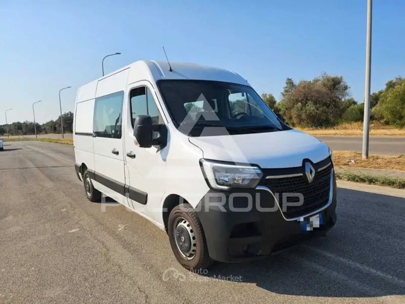 2020 Renault Master