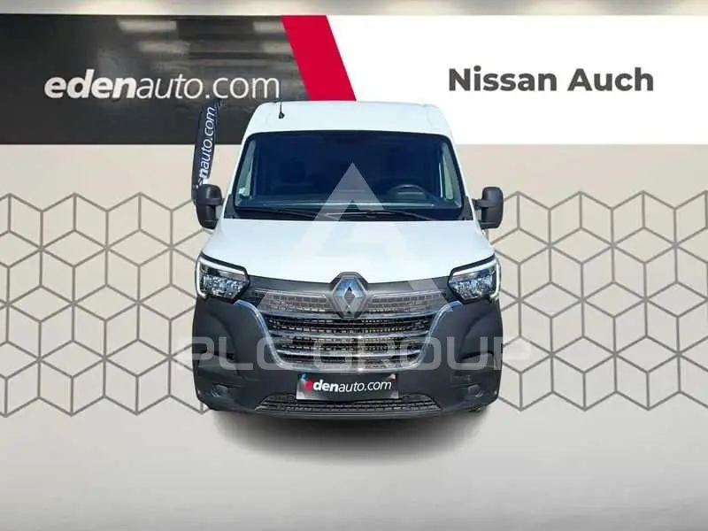 2020 Renault Master