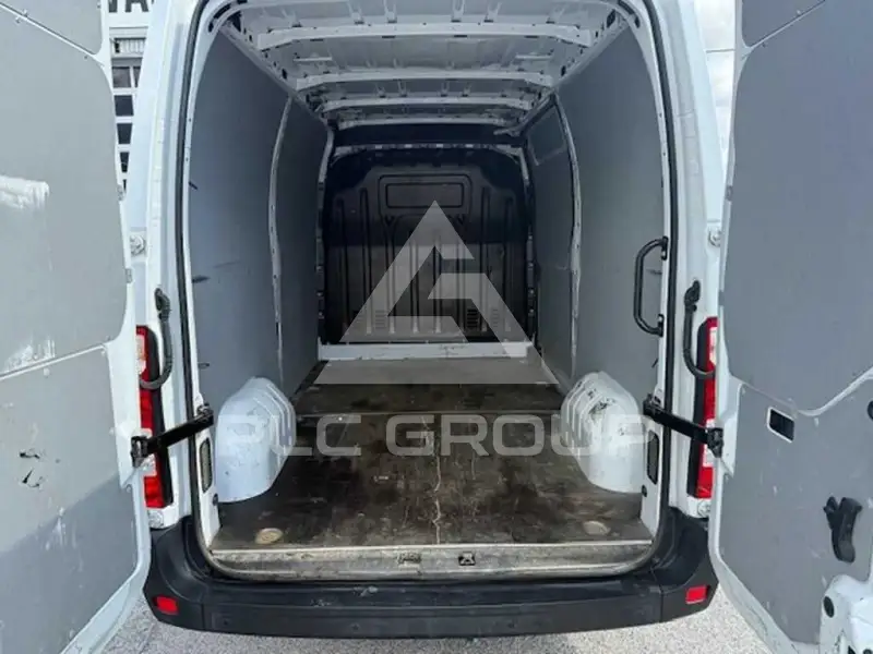 2020 Renault Master