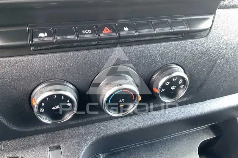 2020 Renault Master