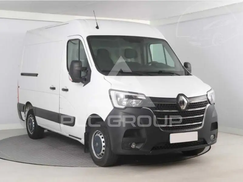 2020 Renault Master