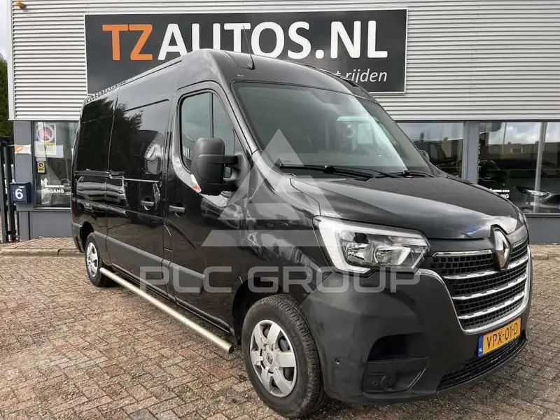 2020 Renault Master