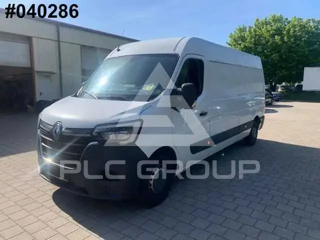 2020 Renault Master