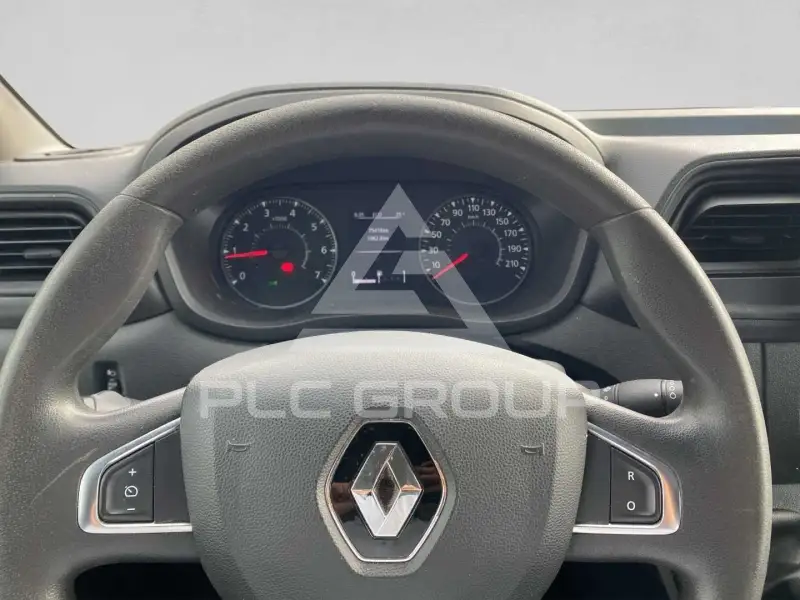 2020 Renault Master