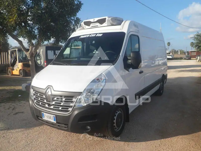 2020 Renault Master