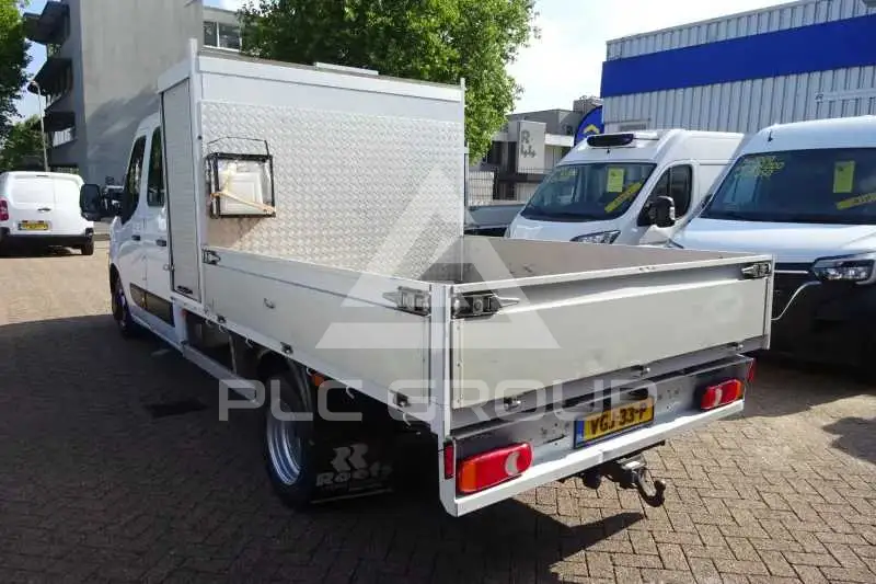 2020 Renault Master