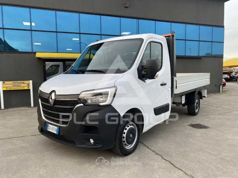 2020 Renault Master