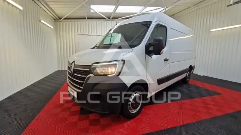 2020 Renault Master