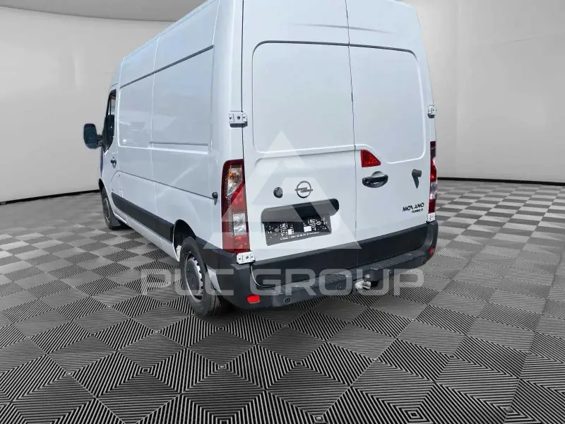 2020 Opel Movano
