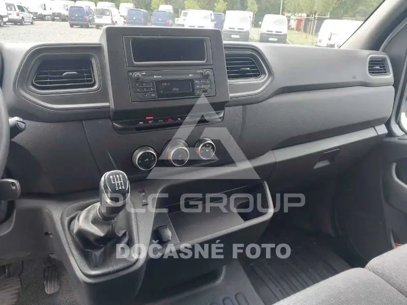 2020 Opel Movano