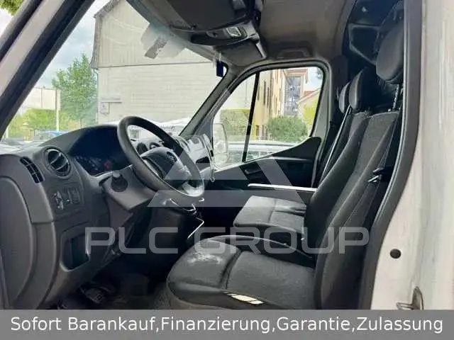 2020 Opel Movano