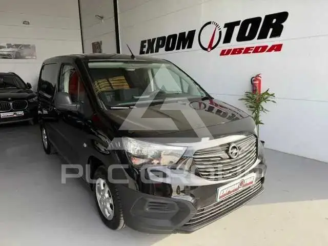 2020 Opel Combo