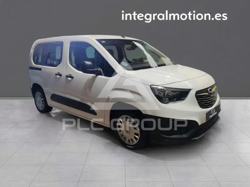 2020 Opel Combo