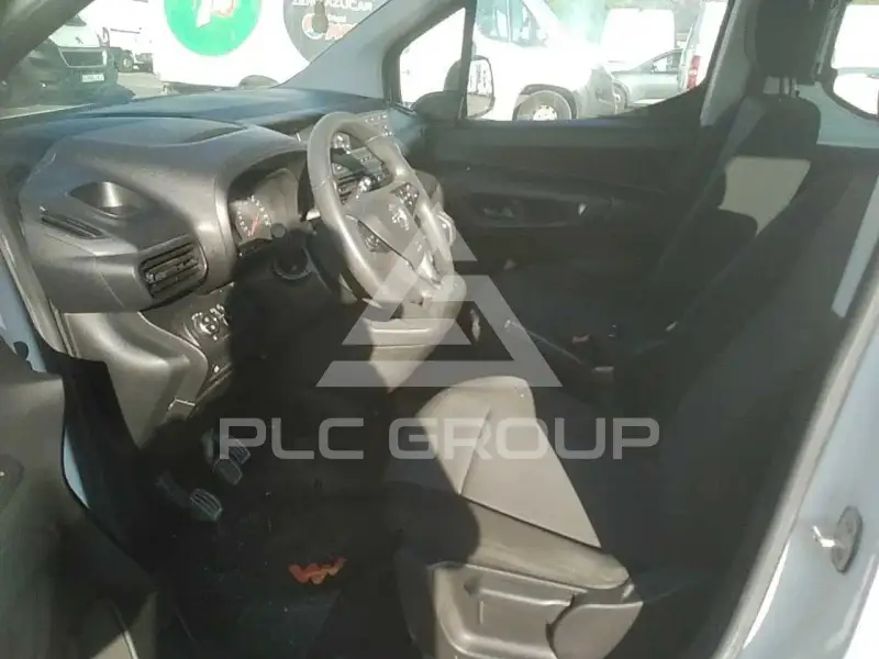 2020 Opel Combo