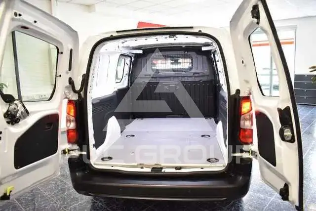 2020 Opel Combo