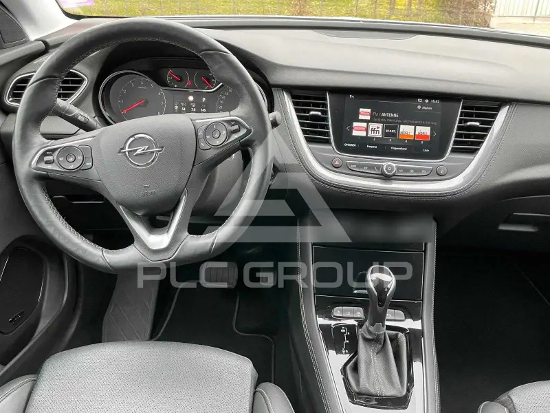 2020 Opel GrandlandX