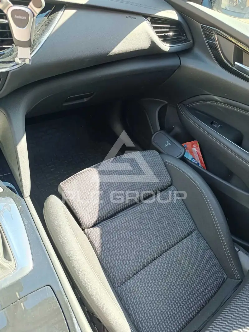 2020 Opel Insignia