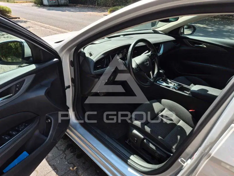 2020 Opel Insignia