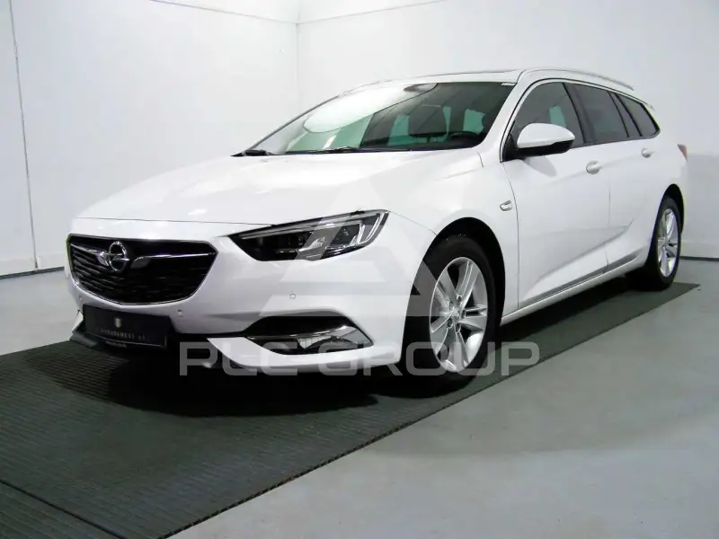 2020 Opel Insignia