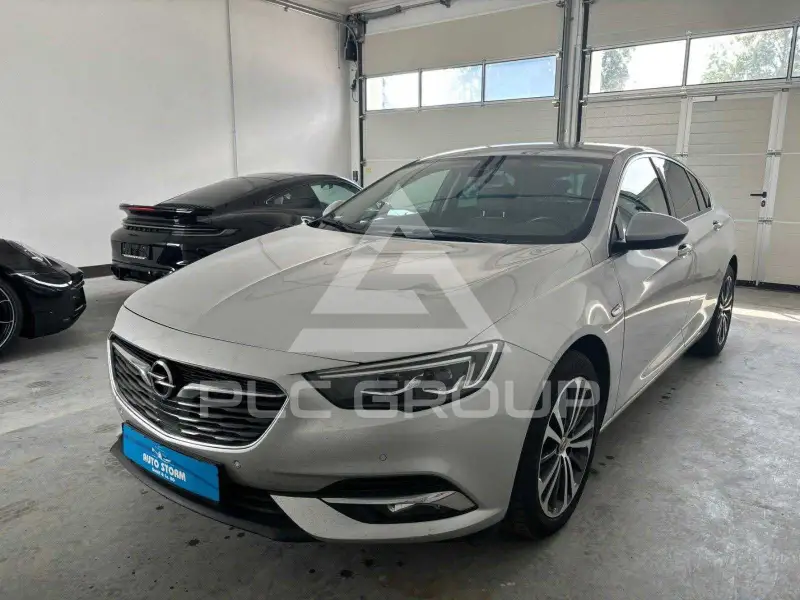 2020 Opel Insignia