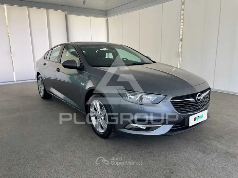 2020 Opel Insignia
