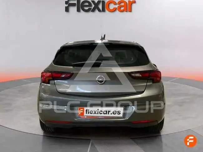 2020 Opel Astra