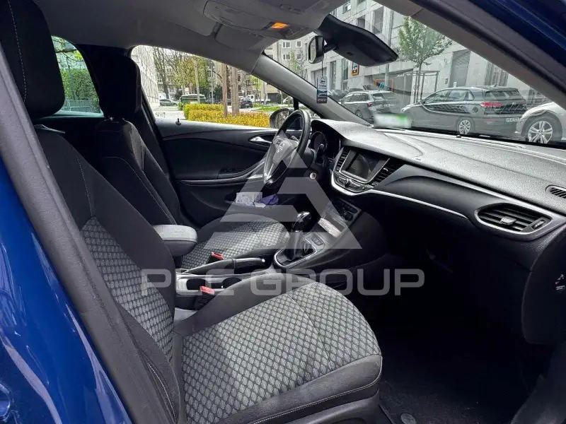 2020 Opel Astra