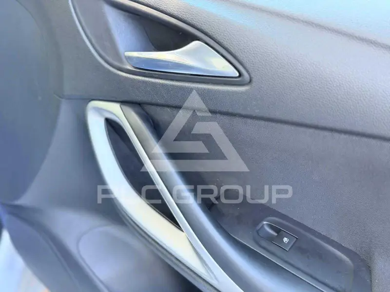 2020 Opel Astra