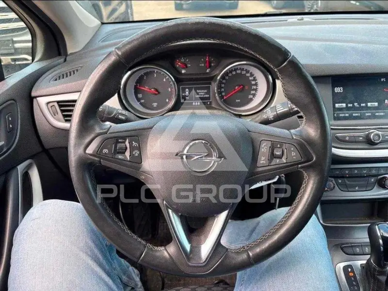 2020 Opel Astra
