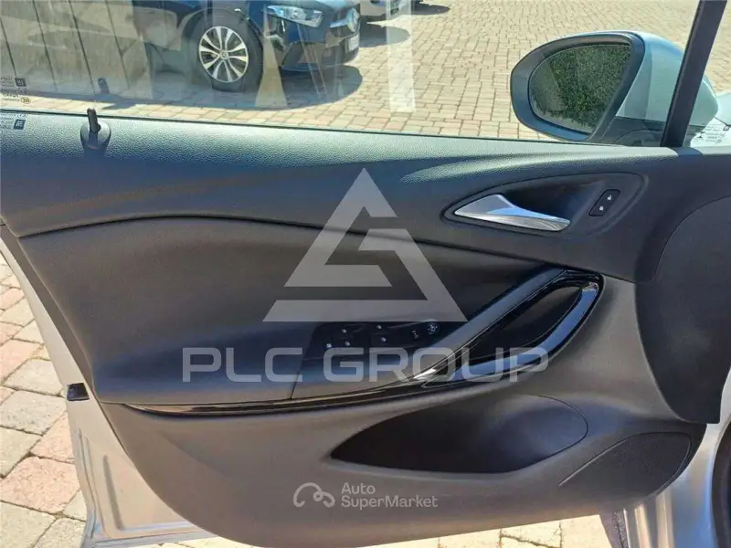 2020 Opel Astra