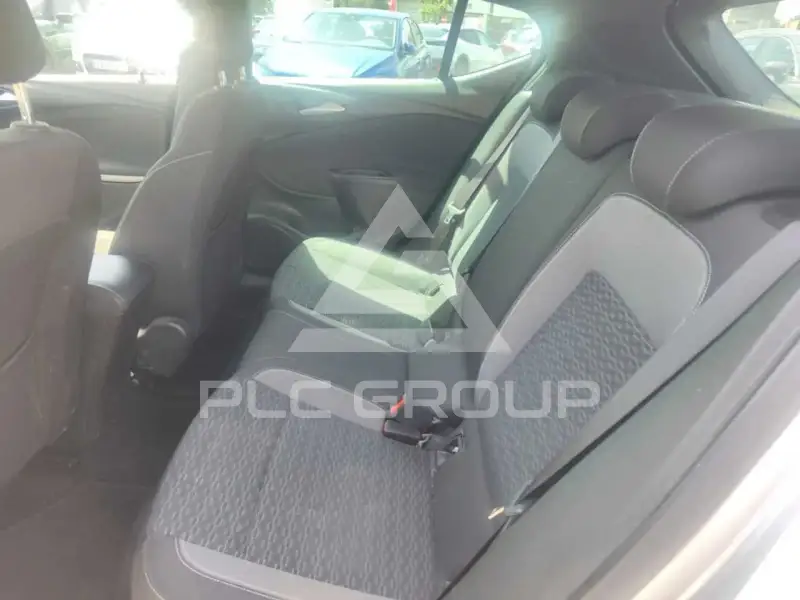 2020 Opel Astra