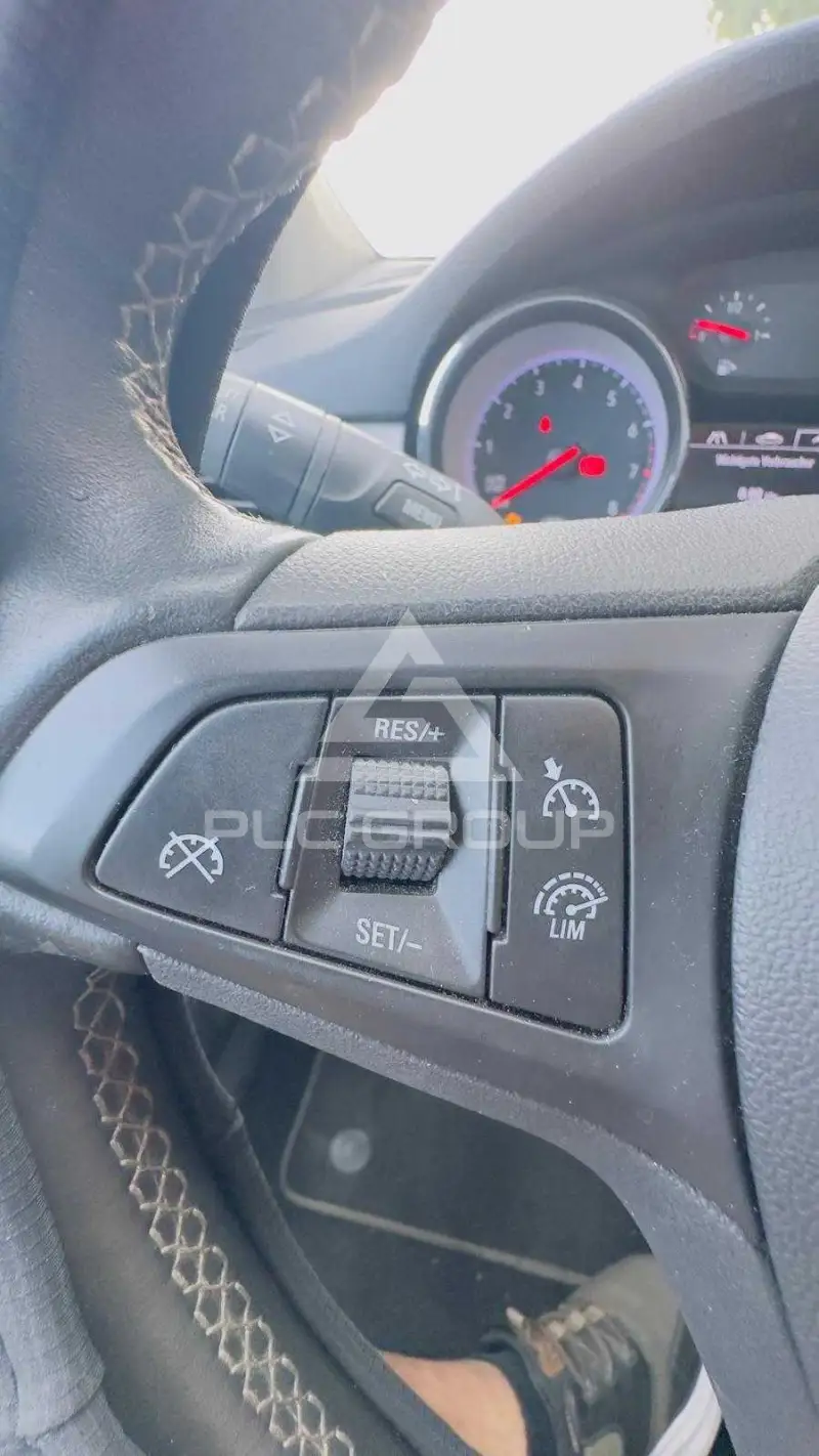 2020 Opel Astra