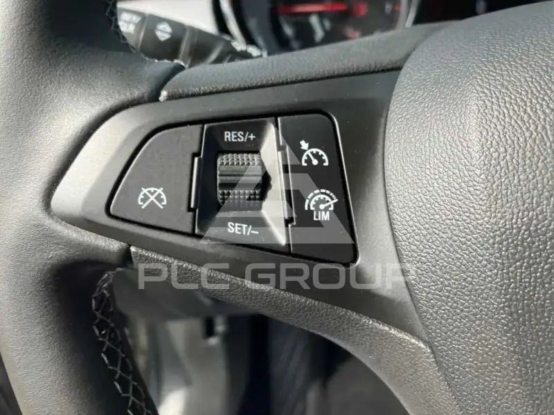 2020 Opel Astra