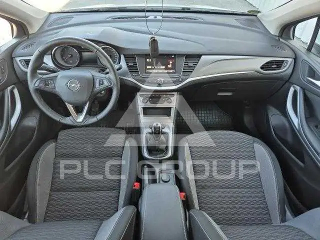 2020 Opel Astra