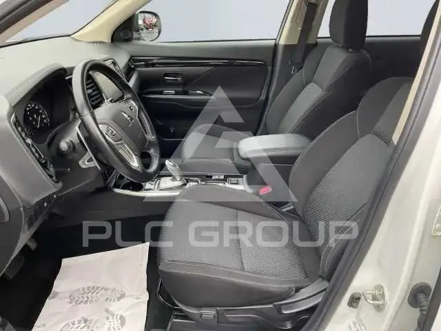 2021 Mitsubishi OUTLANDER