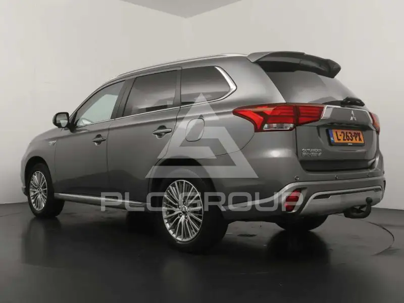2021 Mitsubishi OUTLANDER