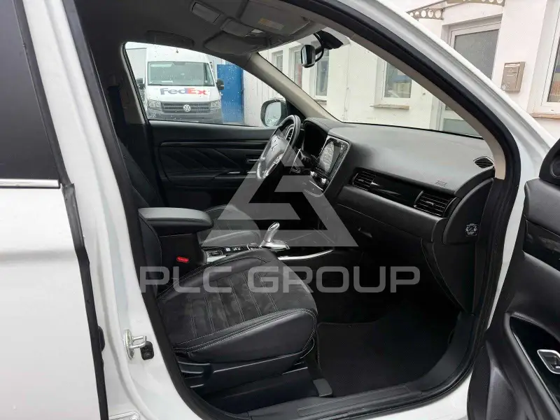 2021 Mitsubishi OUTLANDER