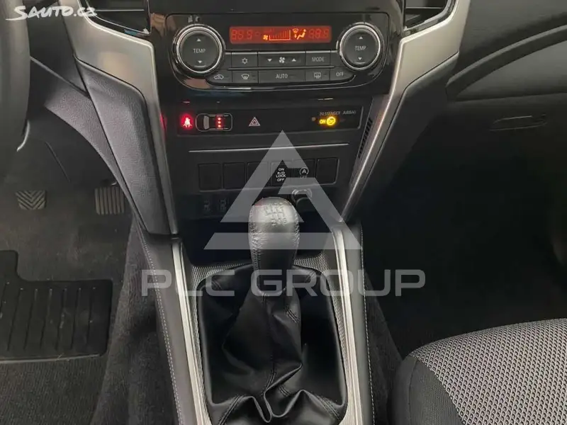 2021 Mitsubishi L200