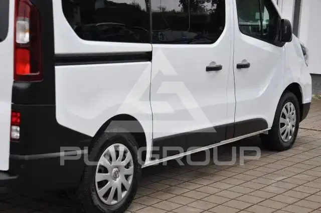 2021 Nissan NV 300