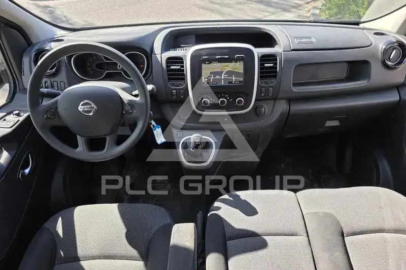 2021 Nissan NV 300