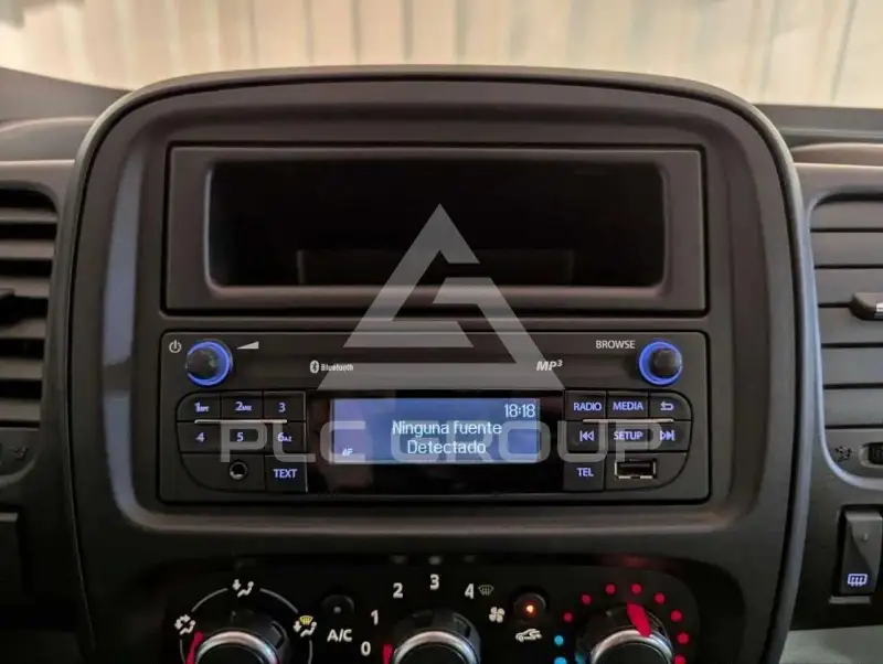 2021 Nissan NV 300