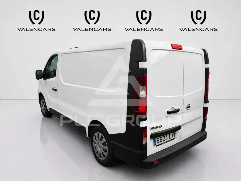 2021 Nissan NV 300