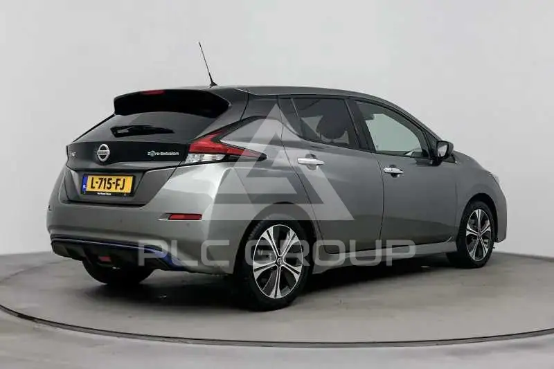 2021 Nissan LEAF