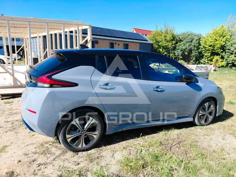 2021 Nissan LEAF